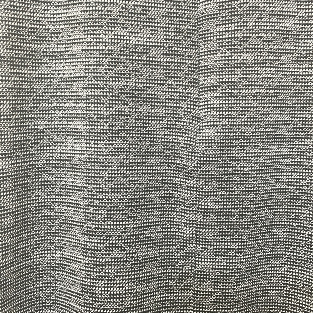 Black & White Sleeveless Tweed Shift Dress - Picture 3 of 4